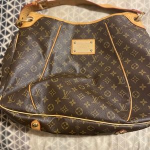 Louis Vuitton Monogram Gm Galleria